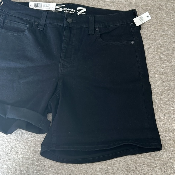 Seven7 Rolled Cuff Black Stretch Denim/Jean Weekend Shorts Size various. NWT. - Picture 6 of 12